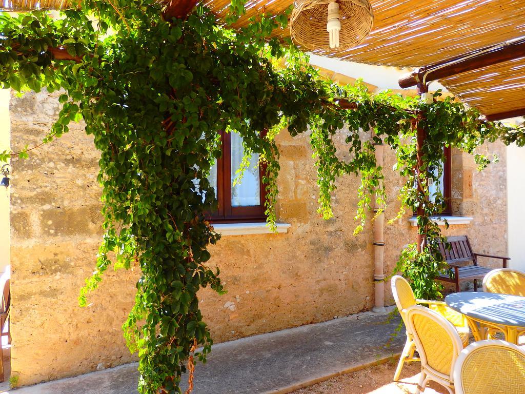 Baglio Cofano Rooms & Relax Кустоначі Екстер'єр фото